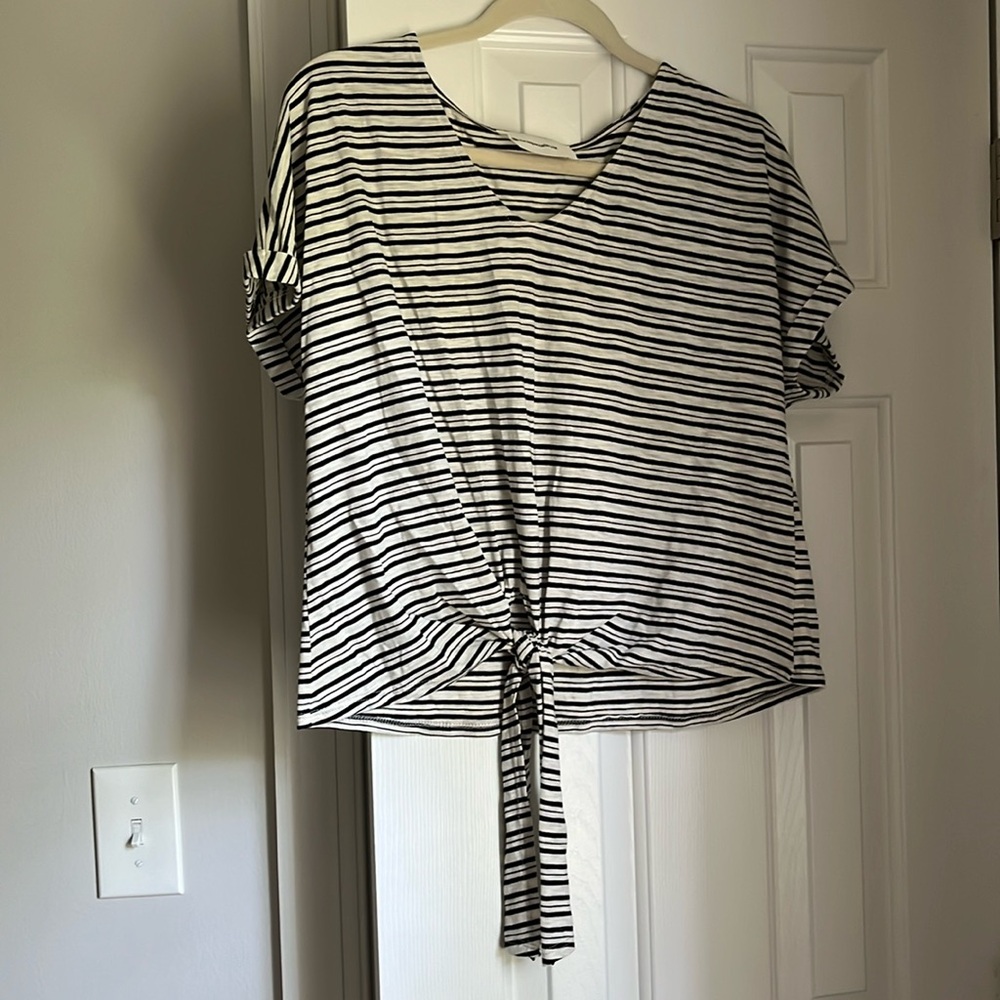 Impeccable Pig striped tee with tie front - size large